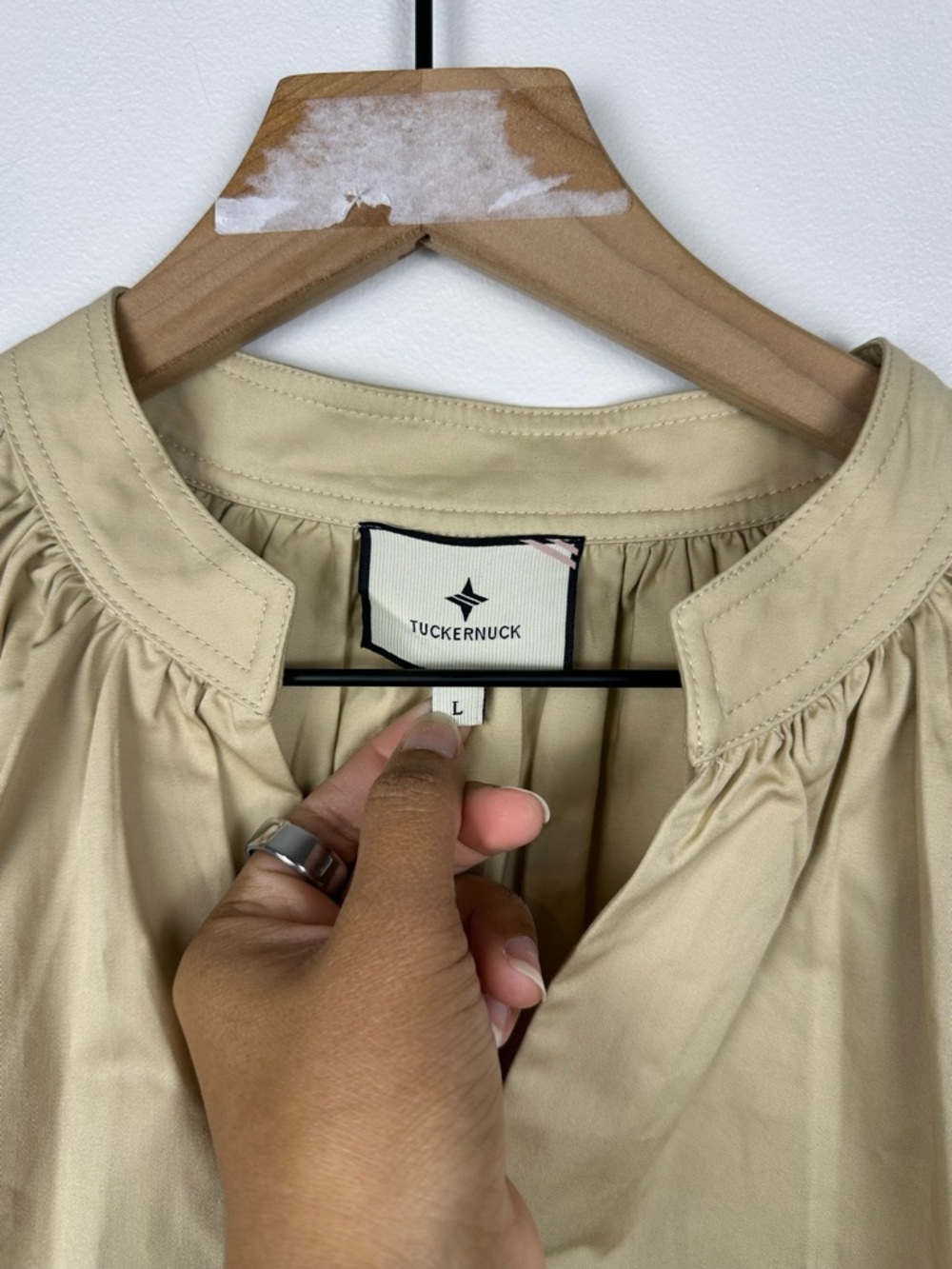Tuckernuck Ruthie Blouse V-Neck Short Puff Sleeve Cotton Top Women’s Sz L - Picture 5 of 9